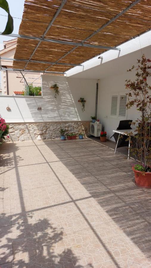 Apartments Dora Χβαρ Εξωτερικό φωτογραφία