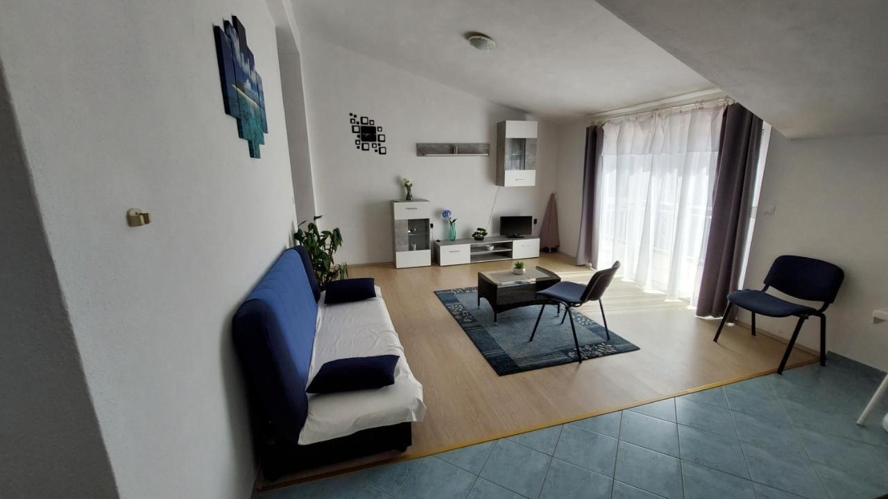 Apartments Dora Χβαρ Εξωτερικό φωτογραφία