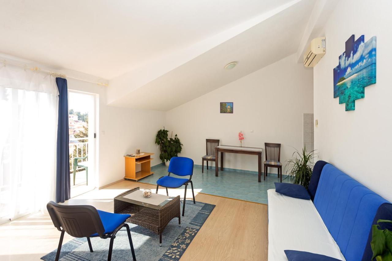 Apartments Dora Χβαρ Εξωτερικό φωτογραφία