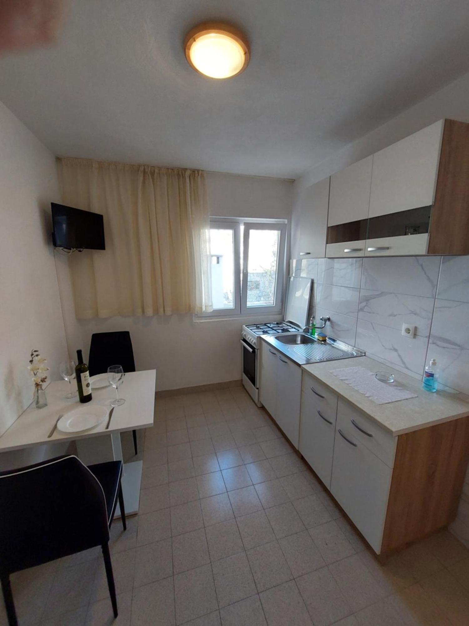 Apartments Dora Χβαρ Εξωτερικό φωτογραφία