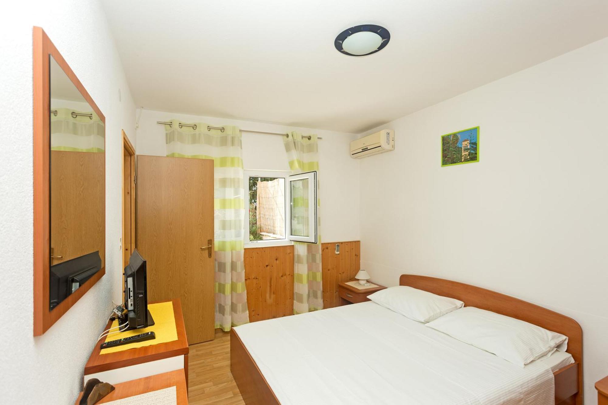 Apartments Dora Χβαρ Εξωτερικό φωτογραφία